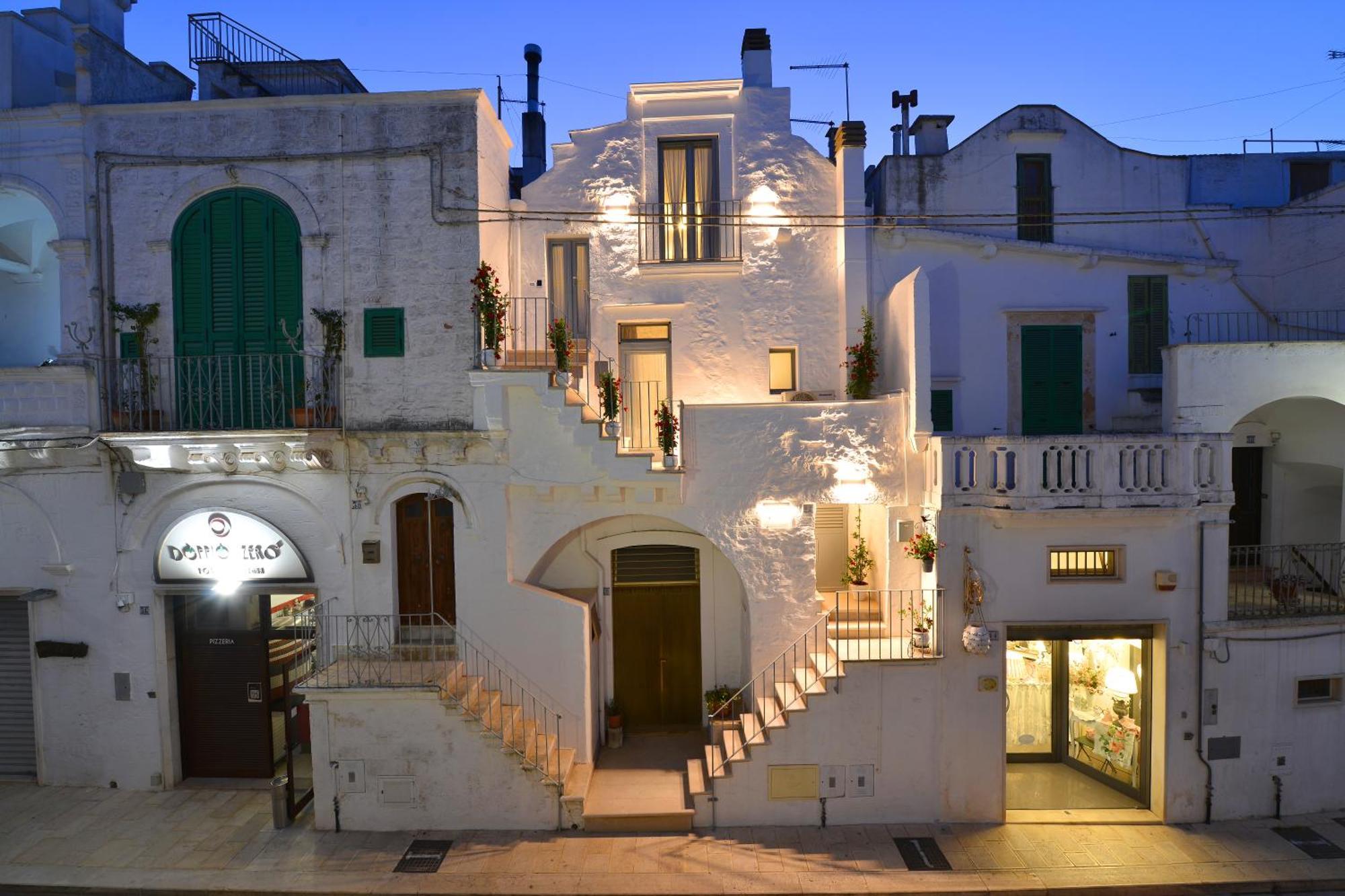 치스테르니노 La Scala Del Borgo 아파트 외부 사진
