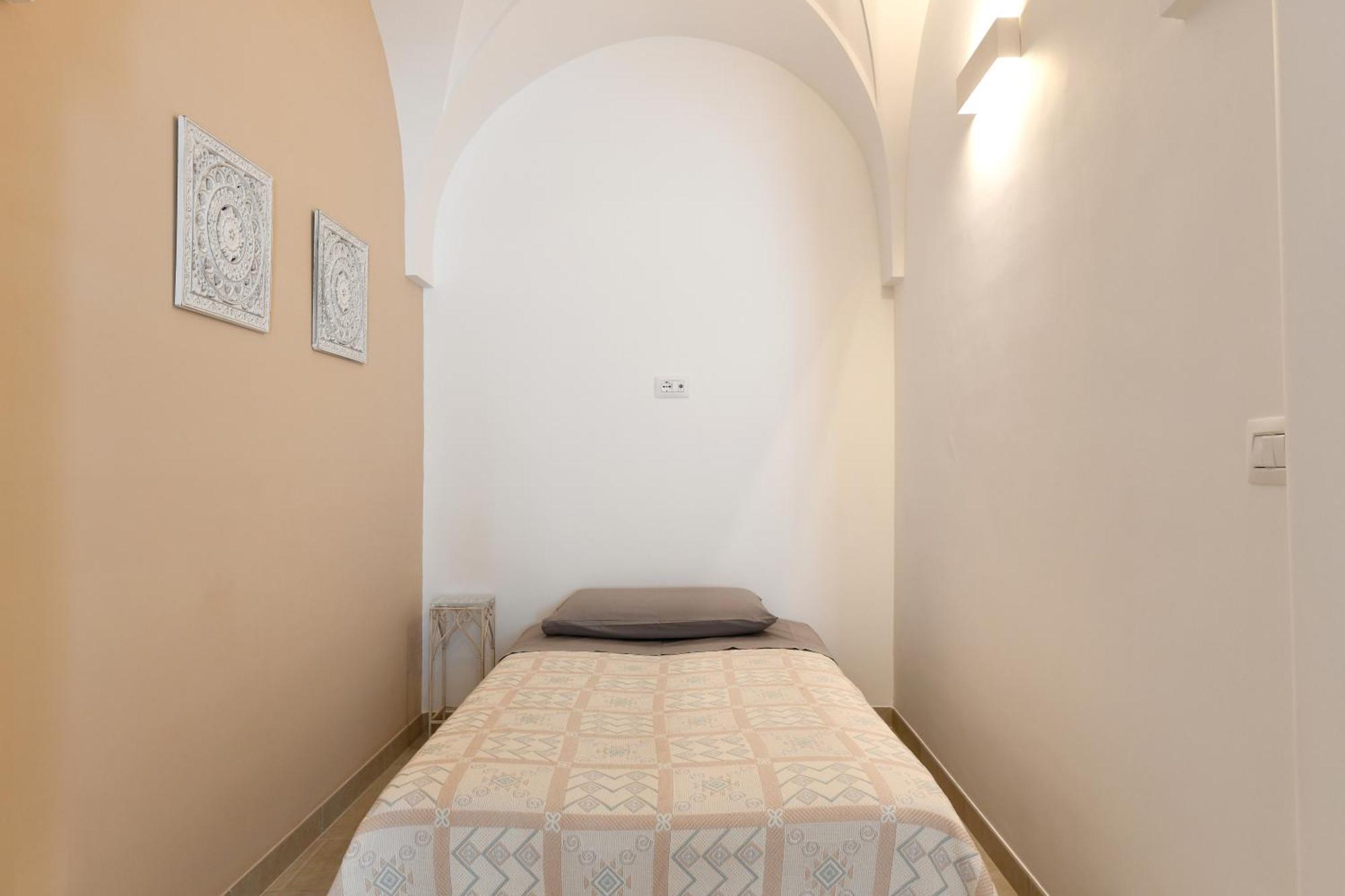 치스테르니노 La Scala Del Borgo 아파트 외부 사진